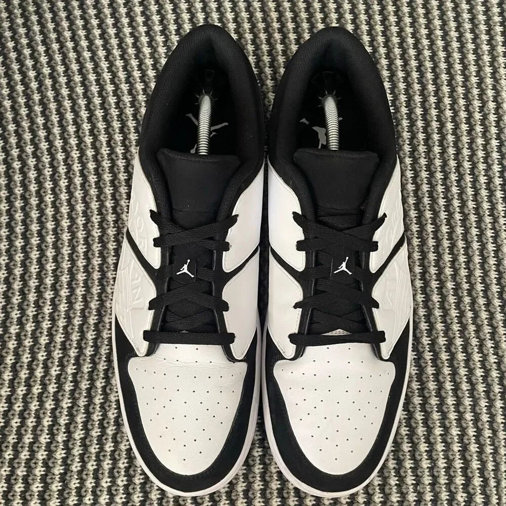 Nike jordan nu